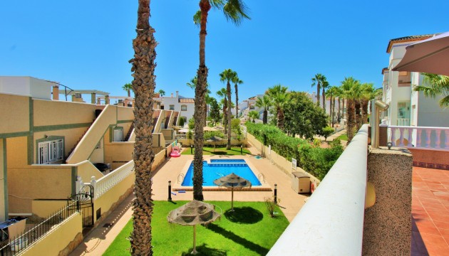 Перепродажа - Квартира - Orihuela Costa - Villamartín
