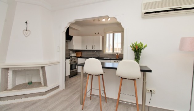 Перепродажа - Квартира - Orihuela Costa - Villamartín