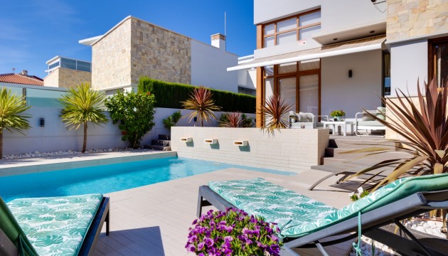 Resale - Detached Villa - Ciudad Quesada - Doña Pepa
