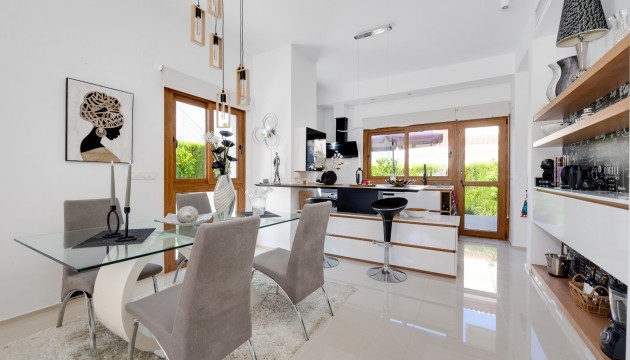 Resale - Detached Villa - Ciudad Quesada - Doña Pepa