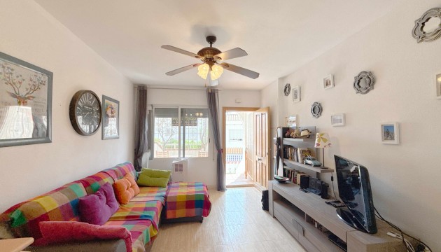 Resale - Apartment - Orihuela Costa - Cabo Roig