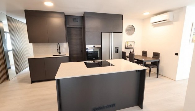 Herverkoop - Apartment - Torrevieja