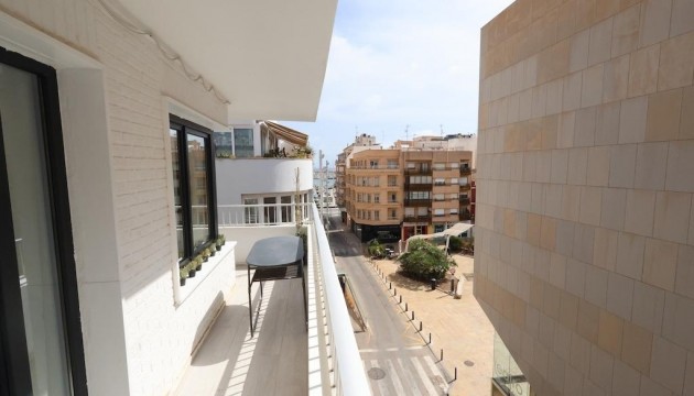 Herverkoop - Apartment - Torrevieja