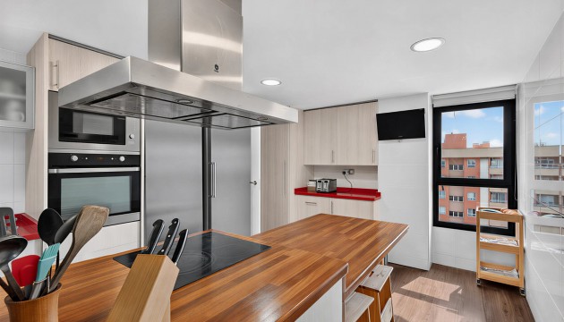 Перепродажа - Квартира - Alacant - Carrer Nadadora Carmen Soto, 2