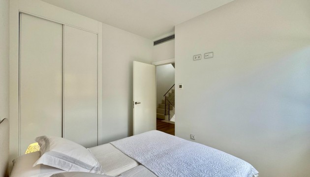 Reventa - Chalet Independiente - San Miguel de Salinas - Bellavista