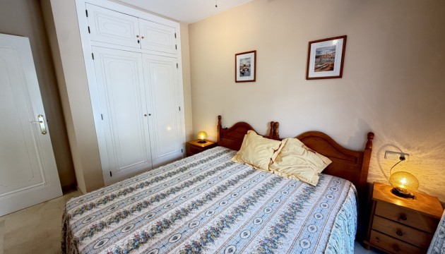 Resale - Bungalow - Orihuela Costa - Rioja