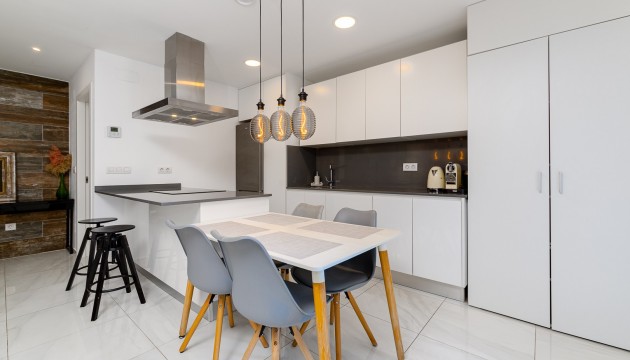 Resale - Townhouse - Orihuela Costa - Villamartín