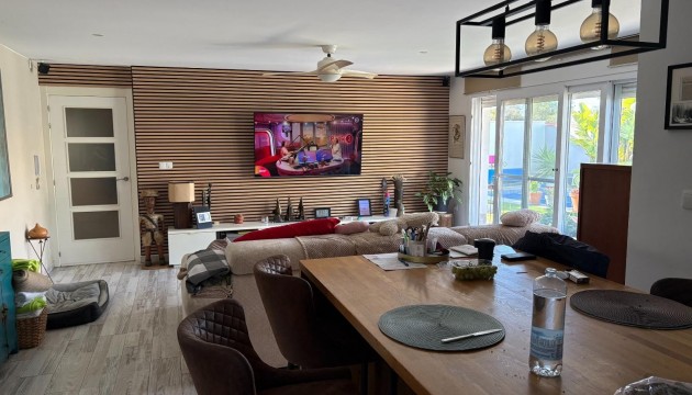 Odsprzedaż - Detached Villa - Torrevieja - La Siesta - El Salado -  Torreta