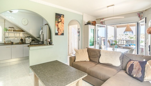 Begagnad - House - La Marina