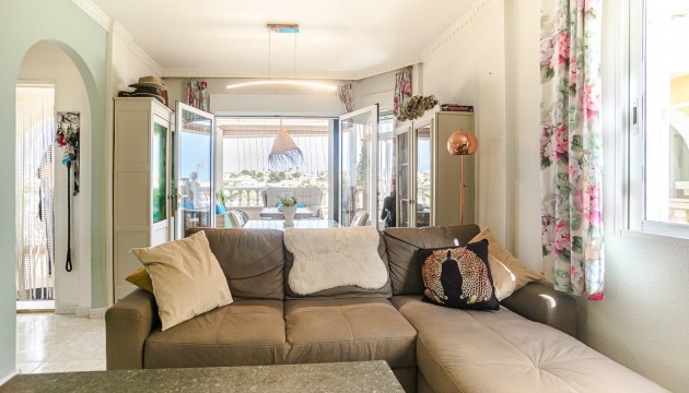 Begagnad - House - La Marina