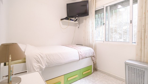 Begagnad - House - La Marina