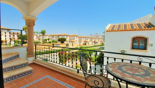 Перепродажа - Квартира - Orihuela Costa - Villamartín
