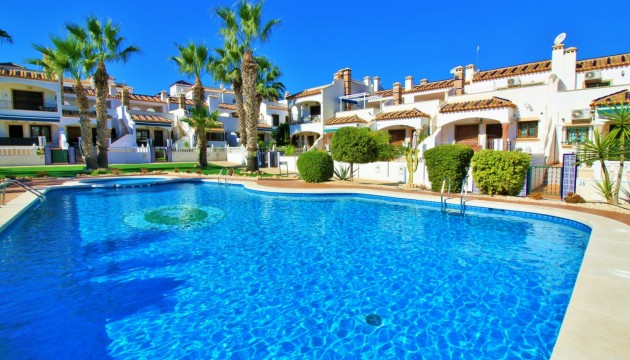 Перепродажа - Квартира - Orihuela Costa - Villamartín