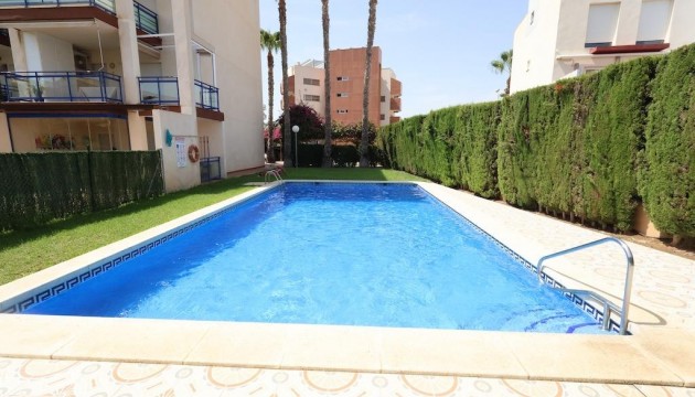 Resale - Apartment - Orihuela Costa - Cabo Roig