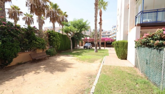 Resale - Apartment - Orihuela Costa - Cabo Roig