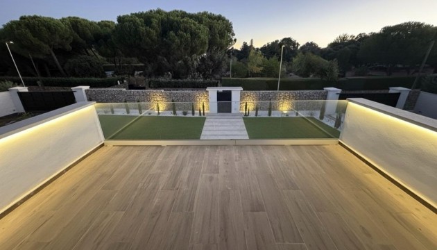 Перепродажа - отдельная вилла - Valdemorillo - Mojadillas - Parque de las Infantas - El Paraiso