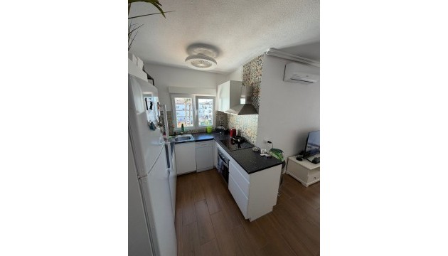 Resale - Apartment - Orihuela Costa - Punta Prima