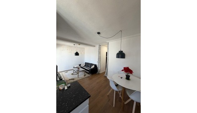Resale - Apartment - Orihuela Costa - Punta Prima