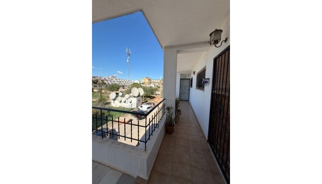 Resale - Apartment - Orihuela Costa - Punta Prima