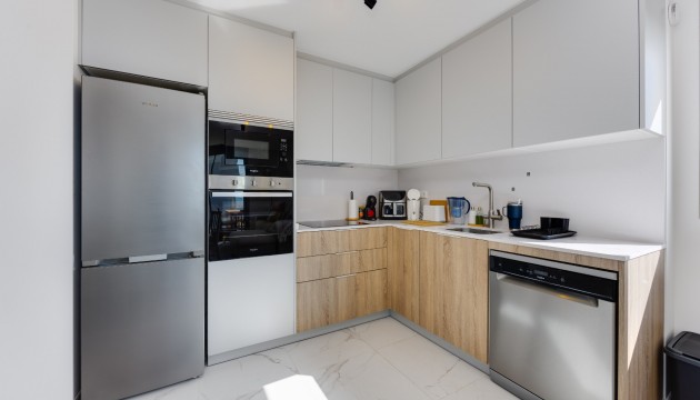 Resale - Apartment - Santa Pola - Tamarit