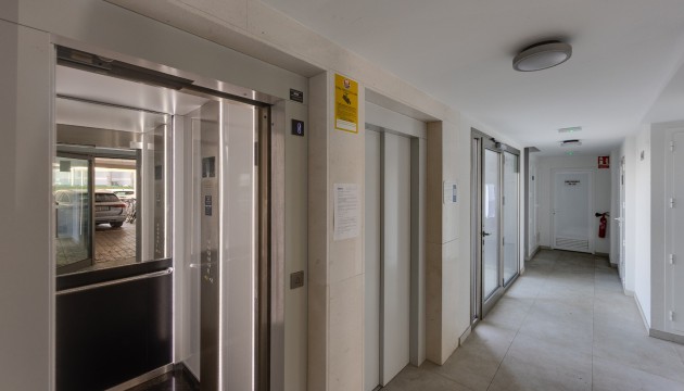 Resale - Apartment - Santa Pola - Tamarit