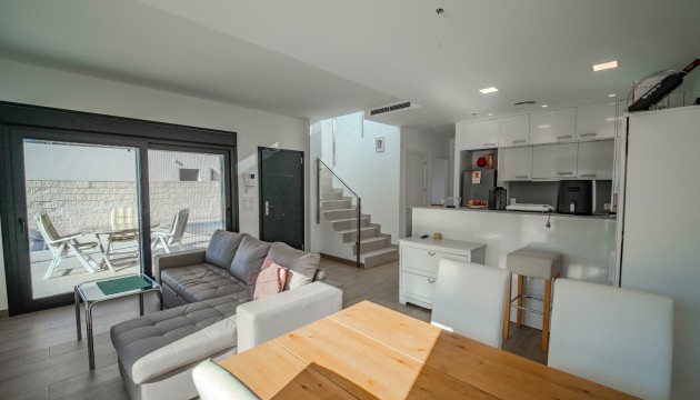Перепродажа - Полуотдельная вилла - Ciudad Quesada