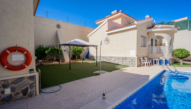 Перепродажа - отдельная вилла - Ciudad Quesada - La  Marquesa Golf