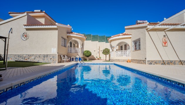 Перепродажа - отдельная вилла - Ciudad Quesada - La  Marquesa Golf
