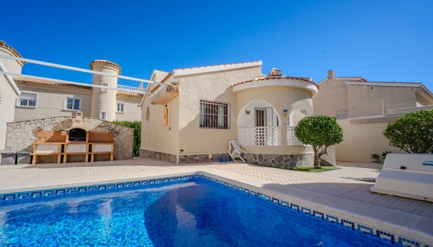 Перепродажа - отдельная вилла - Ciudad Quesada - La  Marquesa Golf