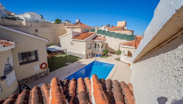 Перепродажа - отдельная вилла - Ciudad Quesada - La  Marquesa Golf