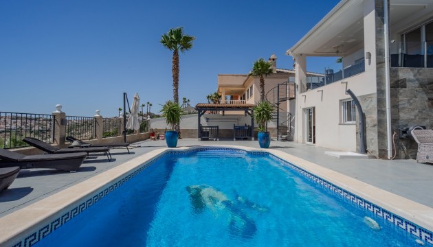 Videresalg - Detached Villa - Ciudad Quesada