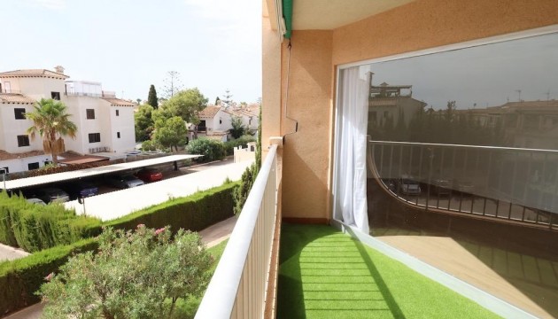Wiederverkauf - Apartment - Orihuela Costa - La Zenia