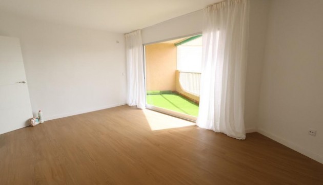Wiederverkauf - Apartment - Orihuela Costa - La Zenia