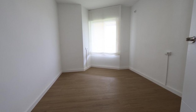 Wiederverkauf - Apartment - Orihuela Costa - La Zenia