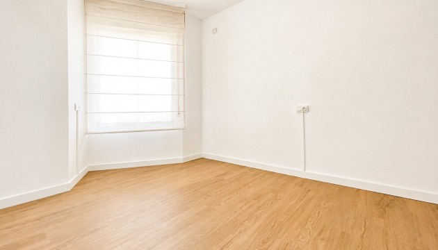 Resale - Apartment - Orihuela Costa - Cabo Roig