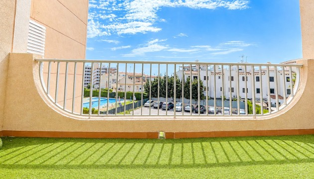 Resale - Apartment - Orihuela Costa - Cabo Roig