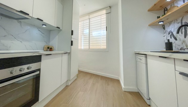 Resale - Apartment - Orihuela Costa - Cabo Roig