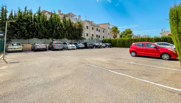 Resale - Apartment - Orihuela Costa - Cabo Roig