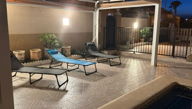 Wiederverkauf - Detached Villa - Orihuela Costa - Villamartín
