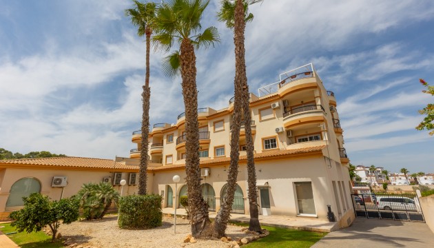 Odsprzedaż - Apartment - Orihuela - Villamartín