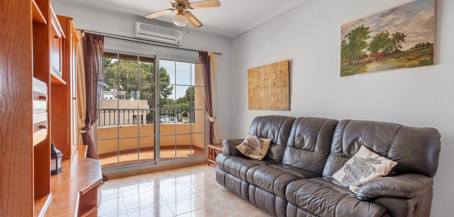 Apartment in Villamartin - Image 5