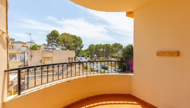 Wiederverkauf - Apartment - Orihuela - Villamartín