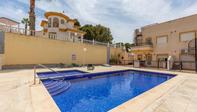 Wiederverkauf - Apartment - Orihuela - Villamartín