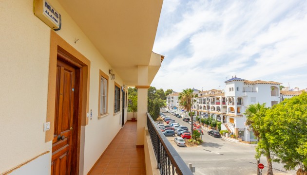 Wiederverkauf - Apartment - Orihuela - Villamartín
