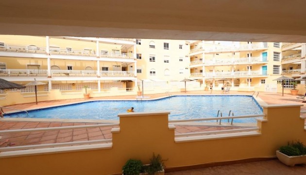 Wiederverkauf - Apartment - Orihuela Costa - Campoamor