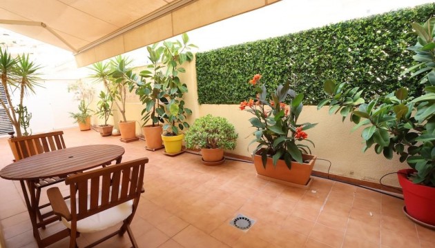 Wiederverkauf - Apartment - Orihuela Costa - Campoamor