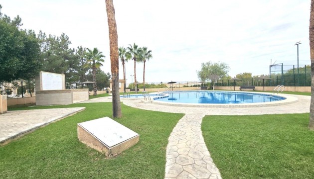 Wiederverkauf - Detached Villa - Orihuela Costa - Los Altos