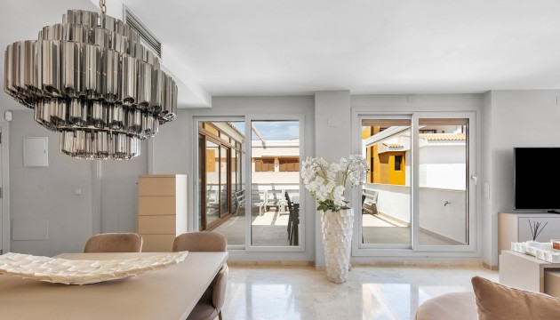 Wiederverkauf - Apartment - Torrevieja - Punta Prima