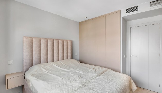 Wiederverkauf - Apartment - Torrevieja - Punta Prima