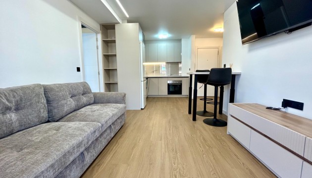 Wiederverkauf - Apartment - Torrevieja - Punta Prima